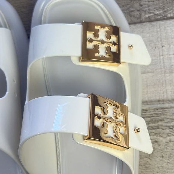 Tory Burch Buckle Bubble Jelly Sandal - Picture 7 of 11